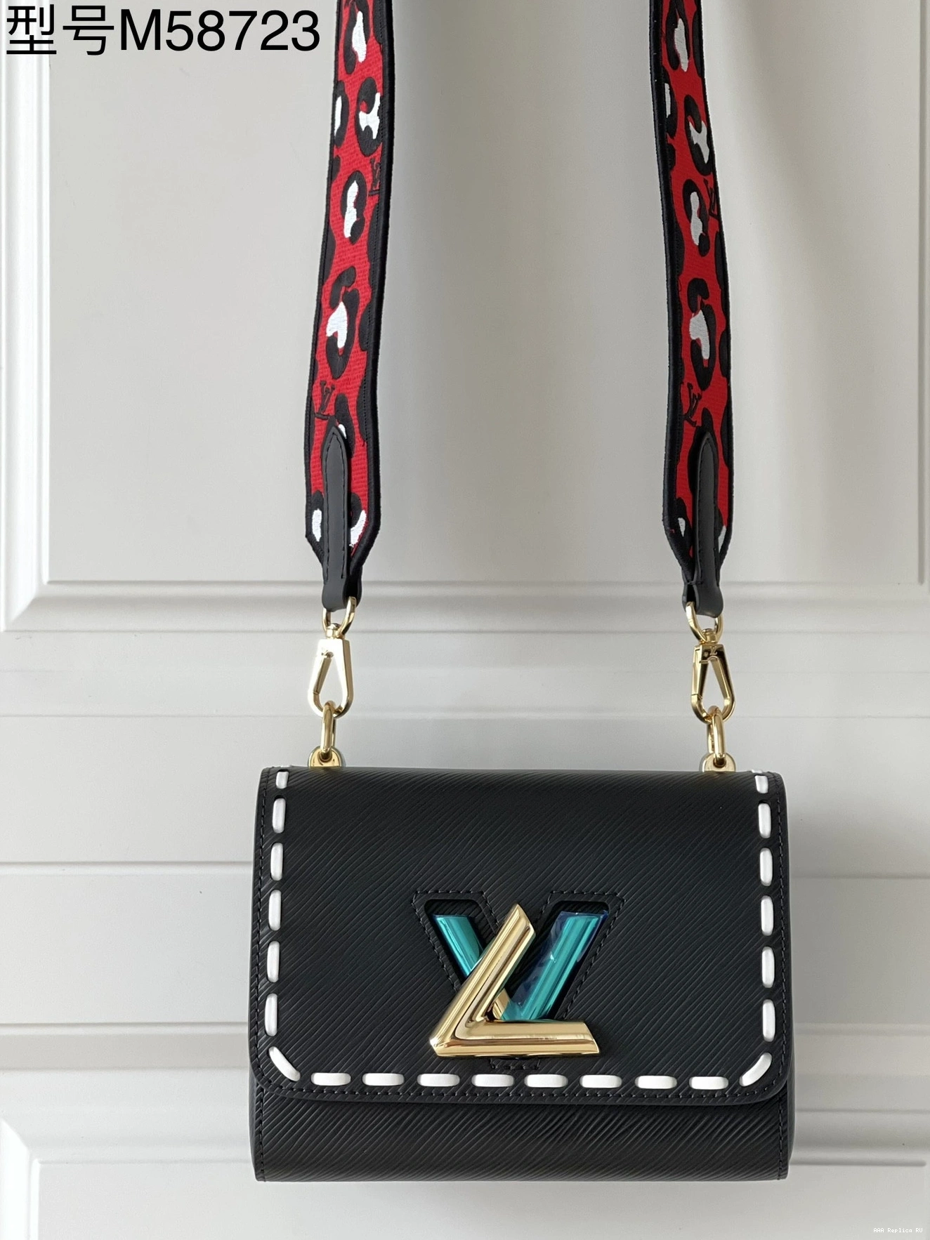 Aaa replica bags TWIST LOUIS PM VUITTON 0823